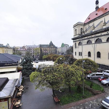 Voyager Hostel Lviv Exterior photo